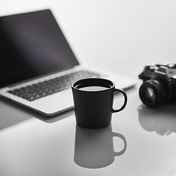 [NSZ] [约翰·莫利的最后一案].The Last Case of John Morley 美版中文